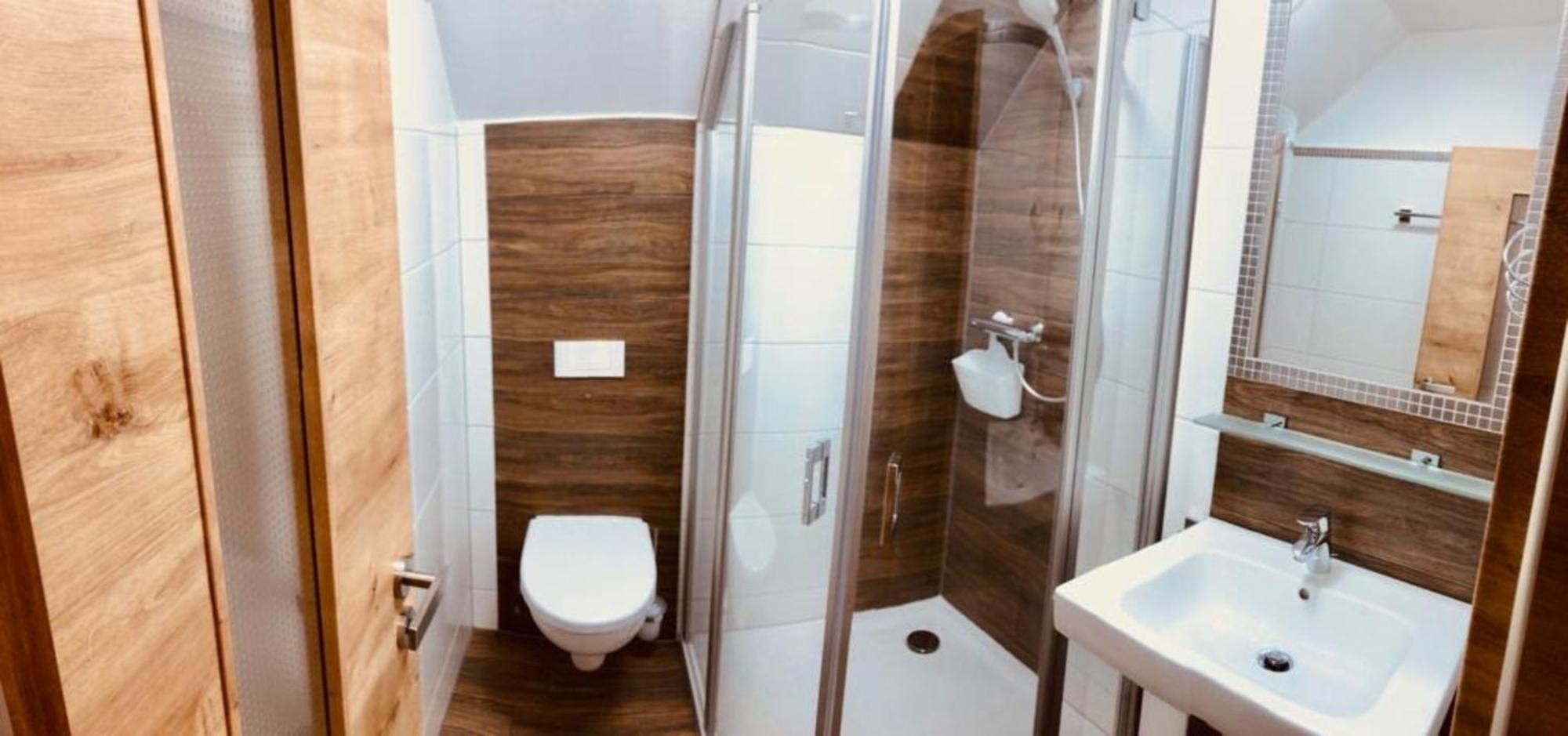 לובה Traumhaftes Appartement Mit Balkon - Odins Blick Wohnung 6 - Mit Privatstrand, Sauna מראה חיצוני תמונה